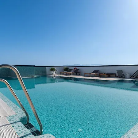 Xpce Urban 6 Skyline - Parking Free * Malaga