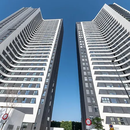 Apartment Xpce Urban 6 Skyline - Parking Free