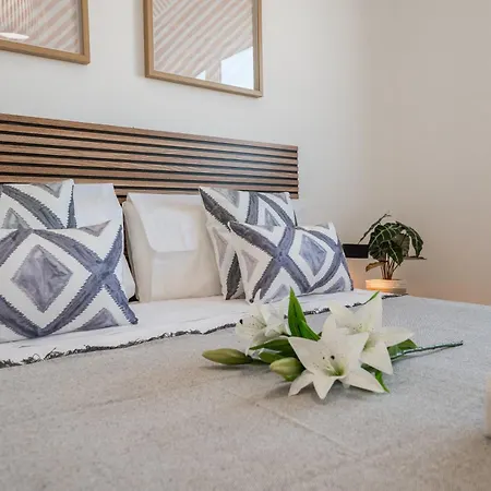 Xpce Urban 6 Skyline - Parking Free Apartment