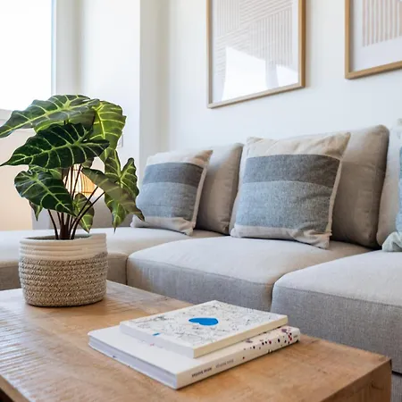Xpce Urban 6 Skyline - Parking Free Apartment